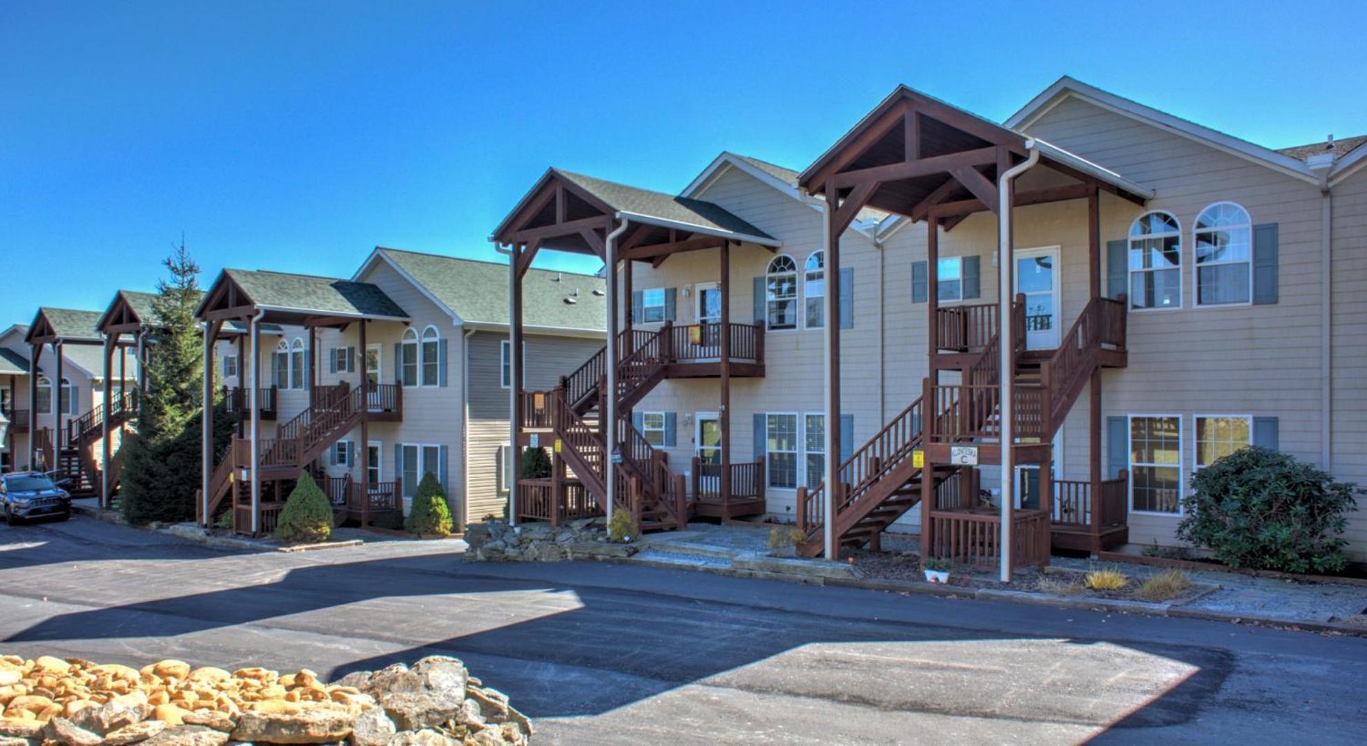 Klonteska Condominiums By Vci Real Estate Services Beech Mountain Ruang foto